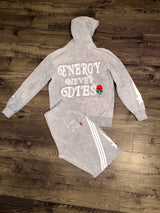 Energy Never Dies 🌹 (GRAY)